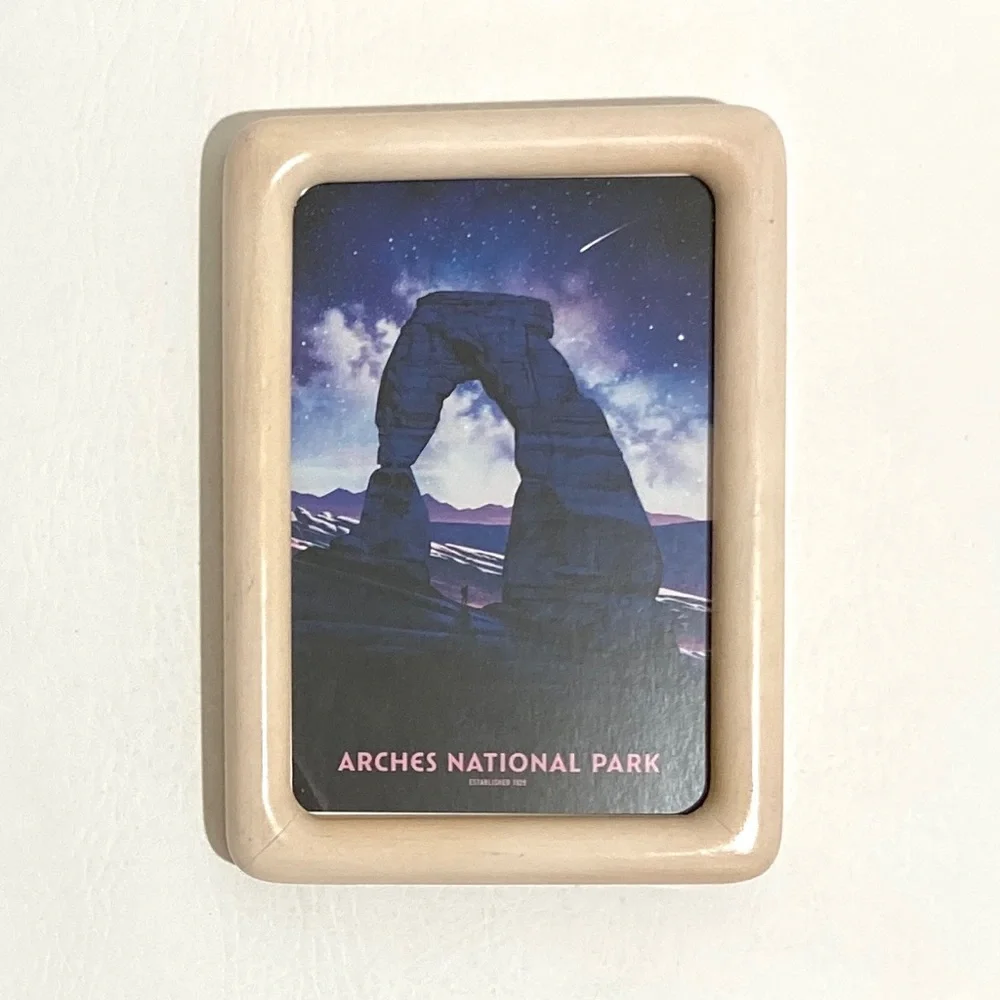 Vintage Regent Gallery Solid Wood 4x6 Picture Frame Arches National Park Print - Picture 3 of 4